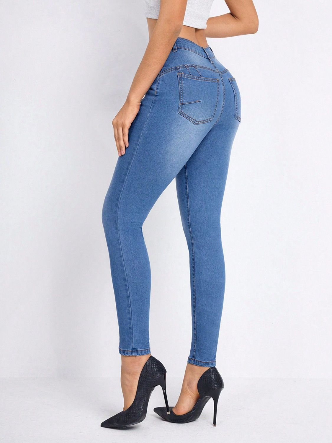 High Rise Skinny Jeans with Pockets